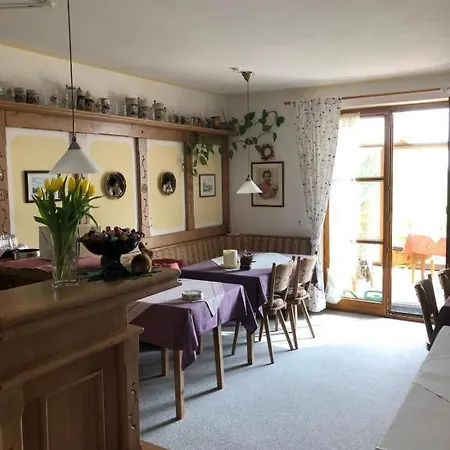 Bauer Am Golfplatz Gasthof Prien