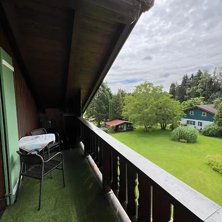 Gaestehaus Bauer Am Golfplatz 招待所 4*