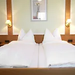 Maison d'hôtes Gaestehaus Bauer Am Golfplatz Prien am Chiemsee