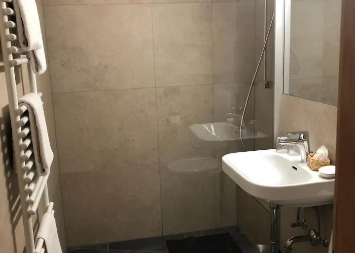 게스트하우스 Gaestehaus Bauer Am Golfplatz 4*