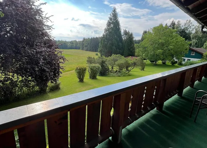 Konukevi Gaestehaus Bauer Am Golfplatz Prien am Chiemsee