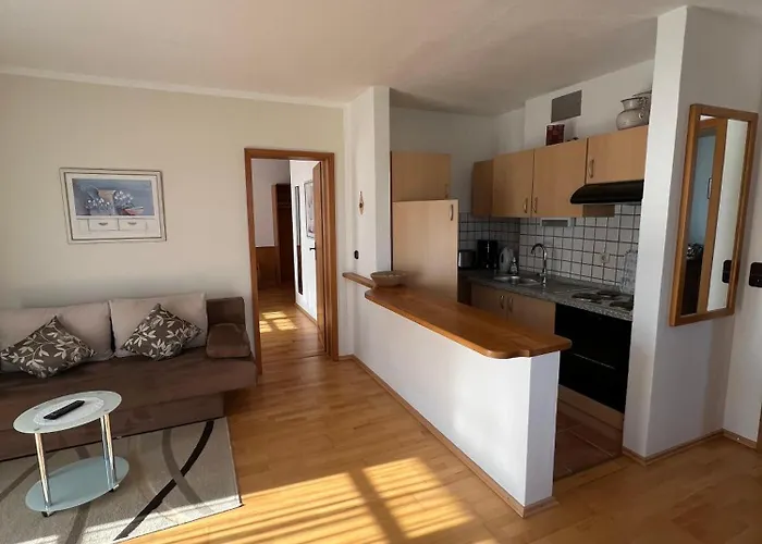 Gaestehaus Bauer Am Golfplatz Maison d'hôtes