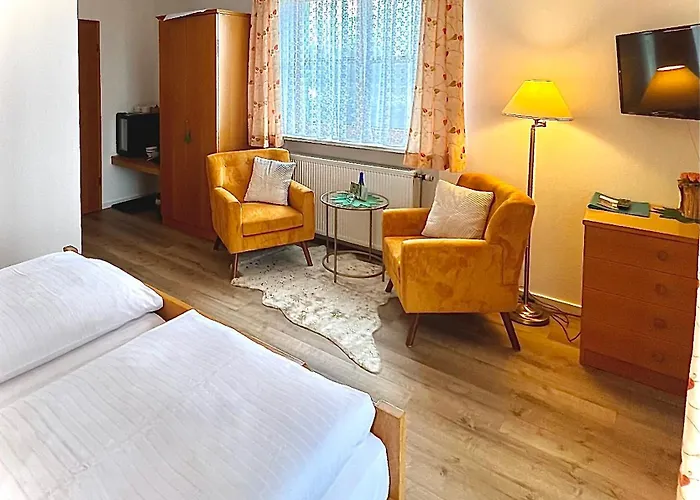 Konukevi Gaestehaus Bauer Am Golfplatz